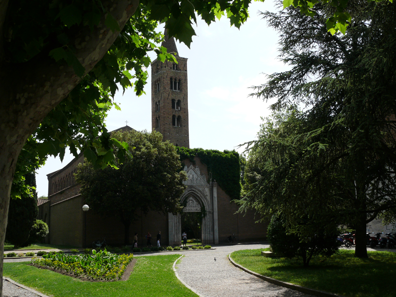 chiesa di san francesco a Ravenna